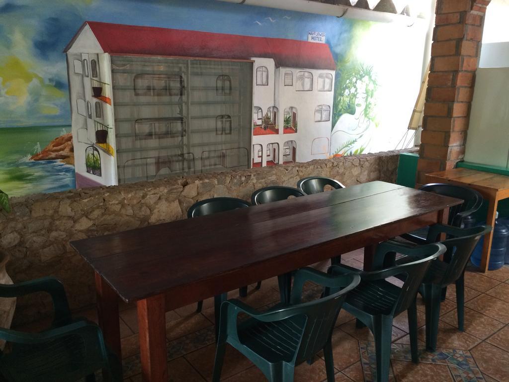Hotel Mayflower Puerto Escondido  Luaran gambar