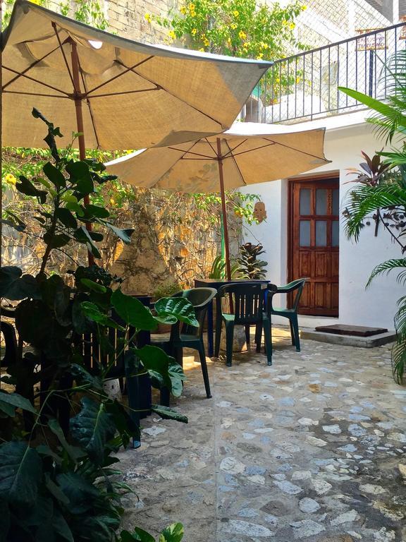 Hotel Mayflower Puerto Escondido  Luaran gambar