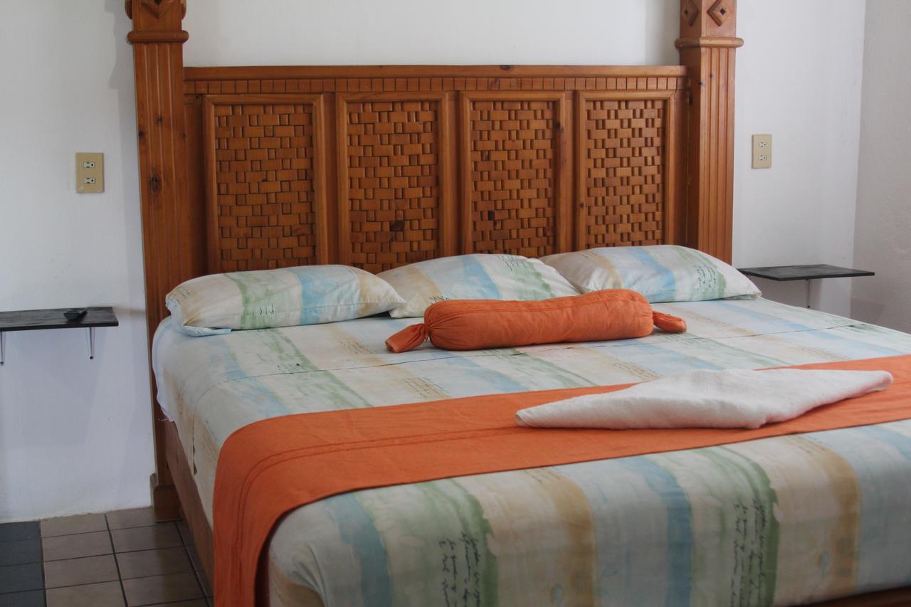 Hotel Mayflower Puerto Escondido  Luaran gambar